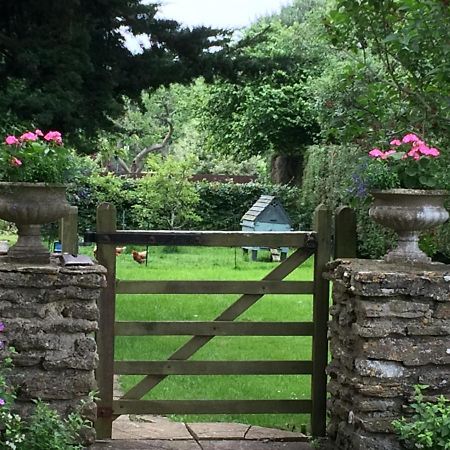 Hound House Bed & Breakfast Yetminster Exterior photo