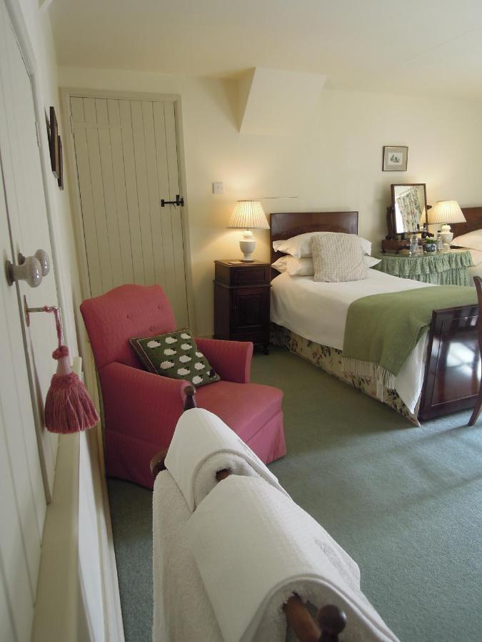 Hound House Bed & Breakfast Yetminster Exterior photo